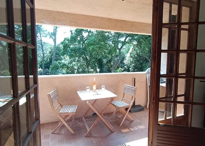 Le Pin Des Ecureuils * Сен-Рафаэль